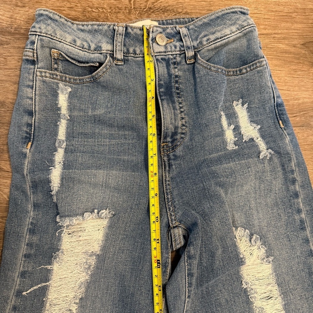 Uniq by Litz Distressed High Rise Wide Leg Flare Jeans size 25 - Picture 3 of 6